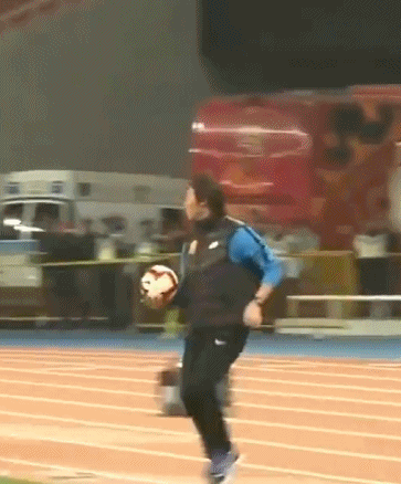 李铁再次辱, 时情绪激动, 供帮助