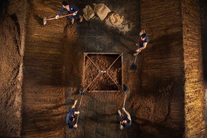 span, 贡市同属川 span, 贡市同属川