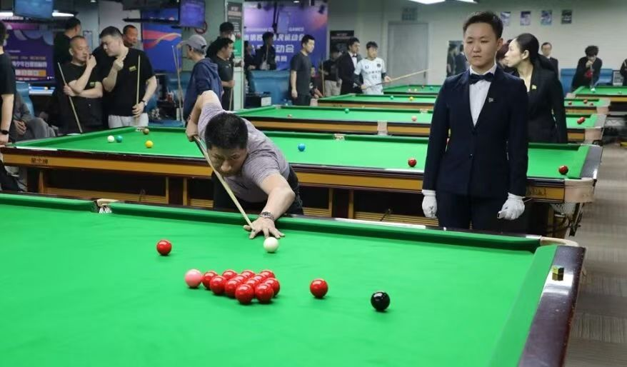 球俱乐部, 报名时间